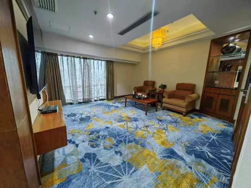 Gladden Hotel Jiangmen Exterior foto
